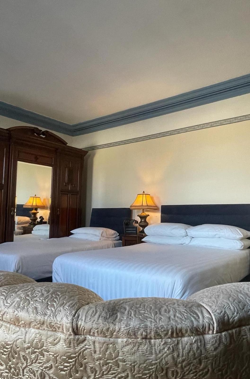 Couette-café Charlemont House Moy