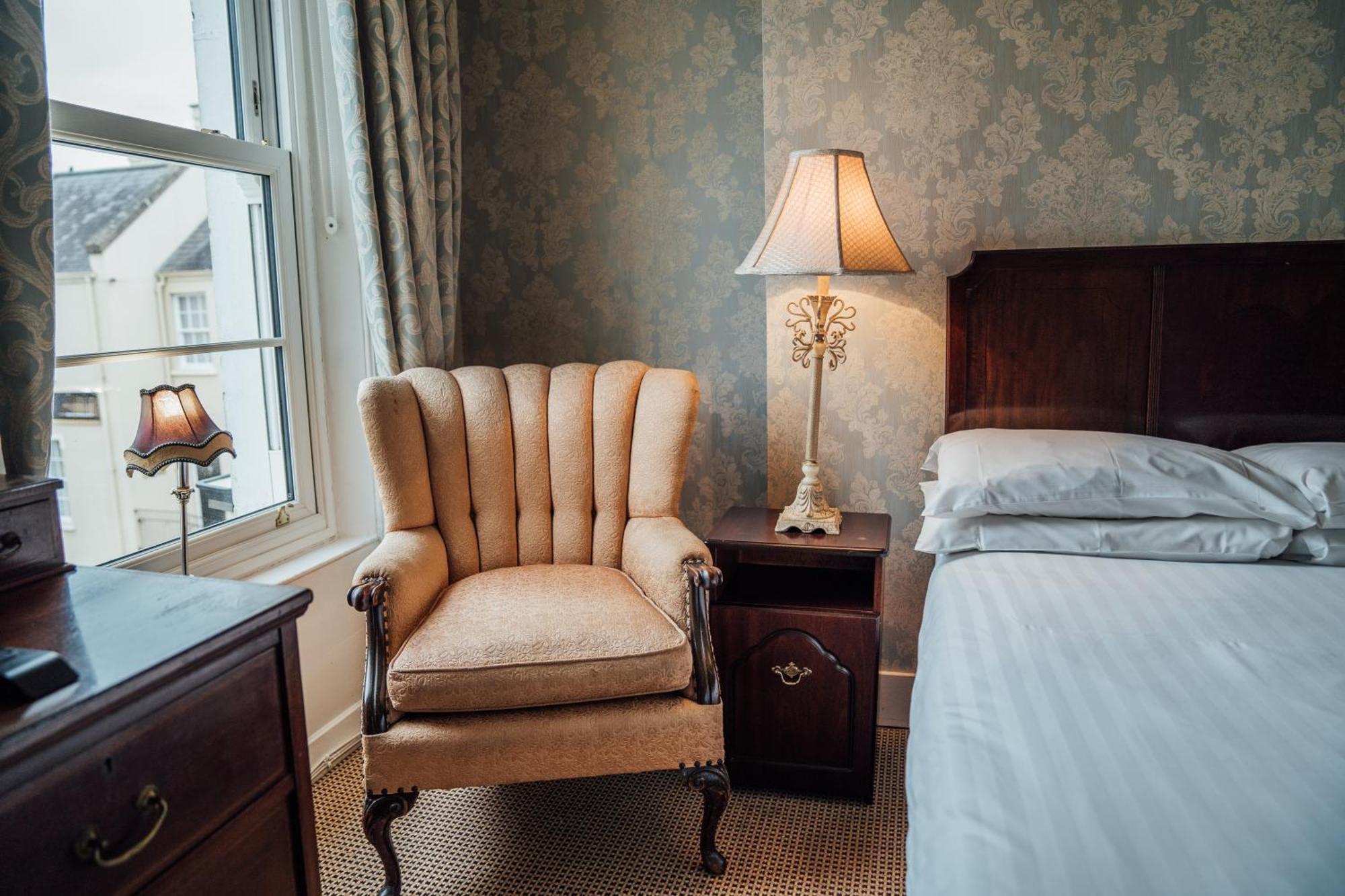 Bed & Breakfast Charlemont House