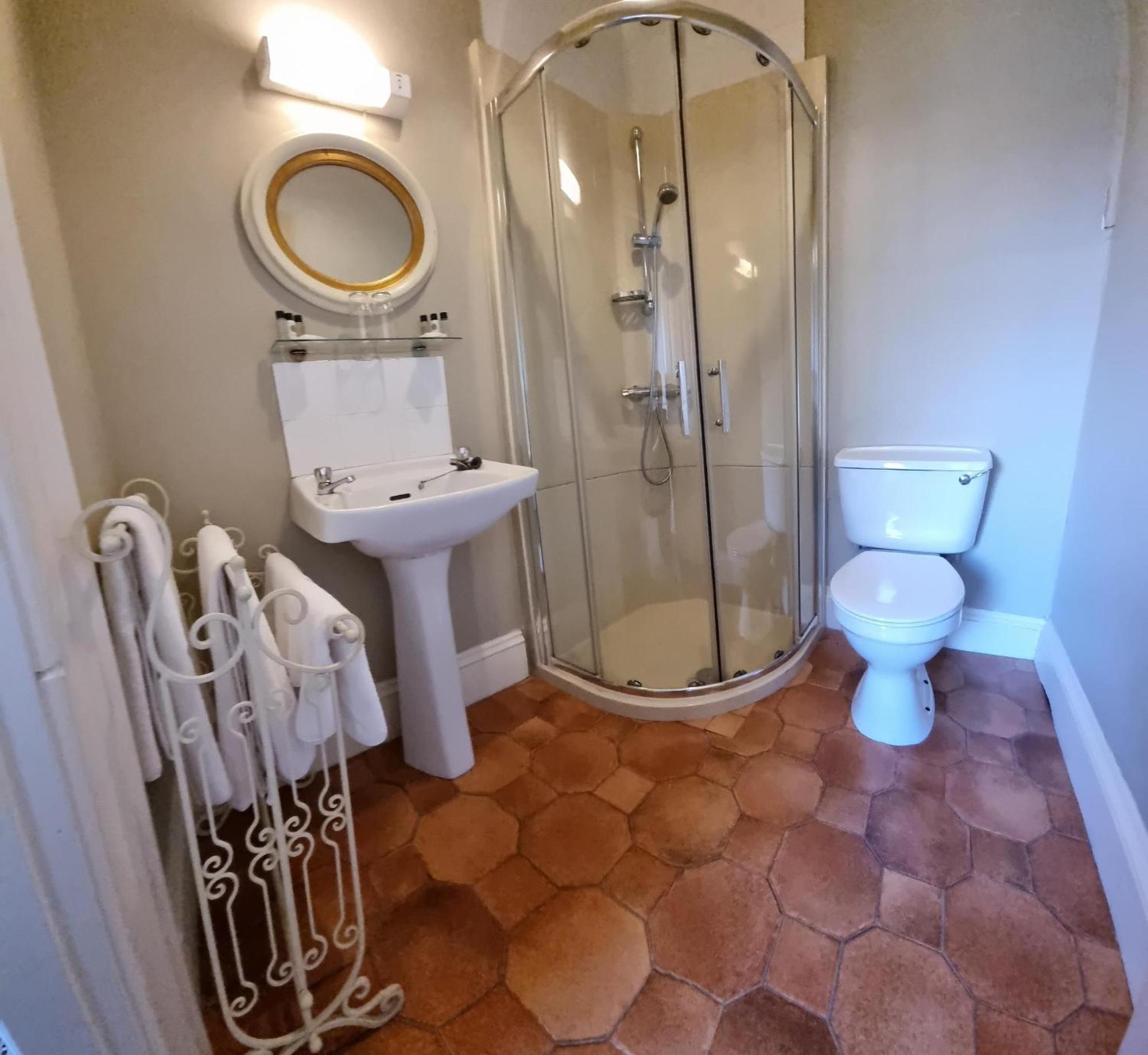 Charlemont House Bed & Breakfast 4*