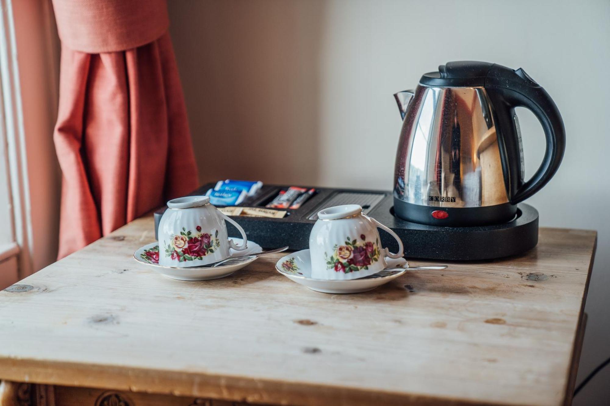 Bed & Breakfast Charlemont House Moy