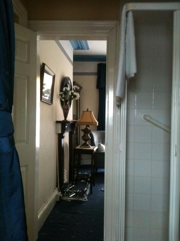 Charlemont House Moy