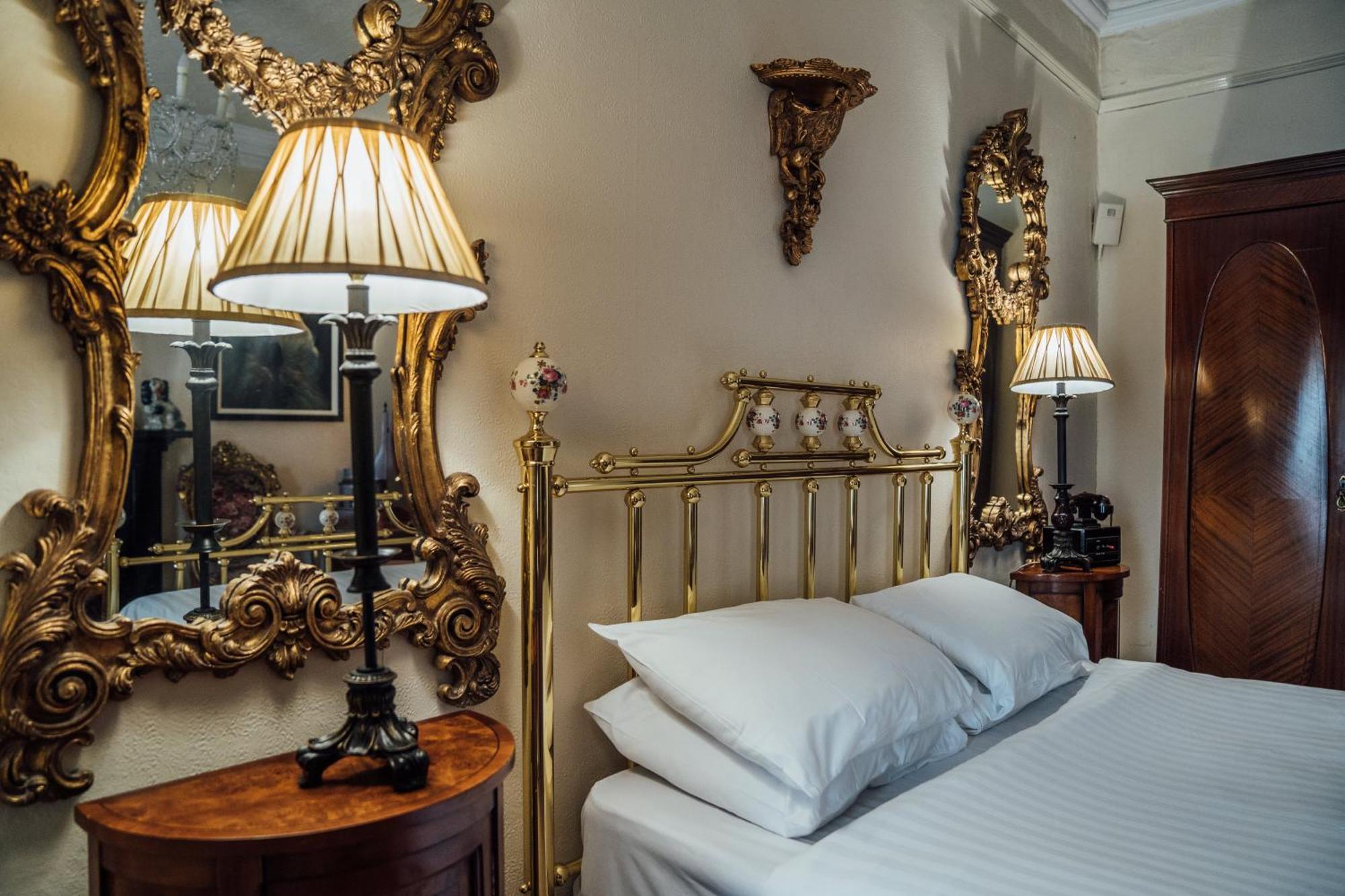 Charlemont House Bed & Breakfast Moy