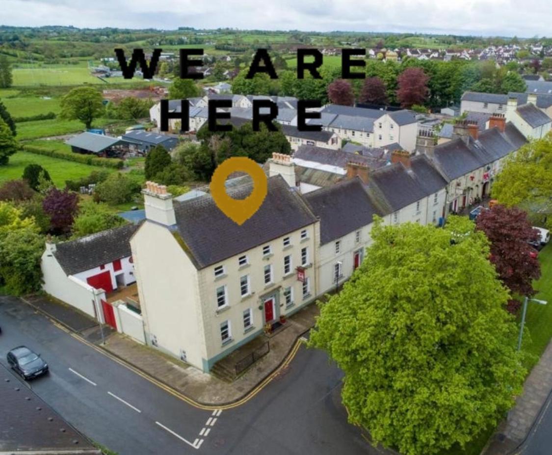 Charlemont House Bed & Breakfast 4*