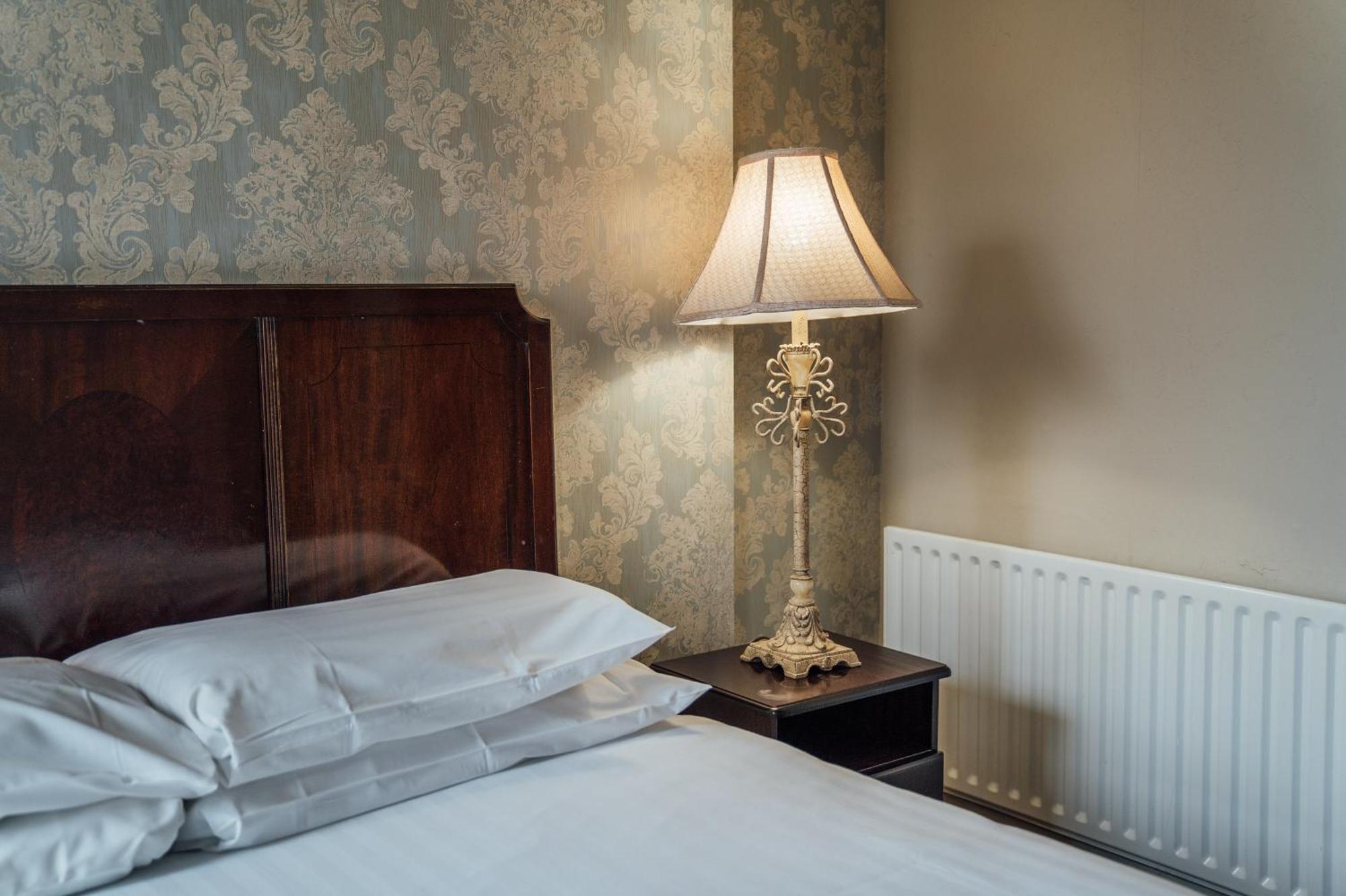 Charlemont House 4* Moy