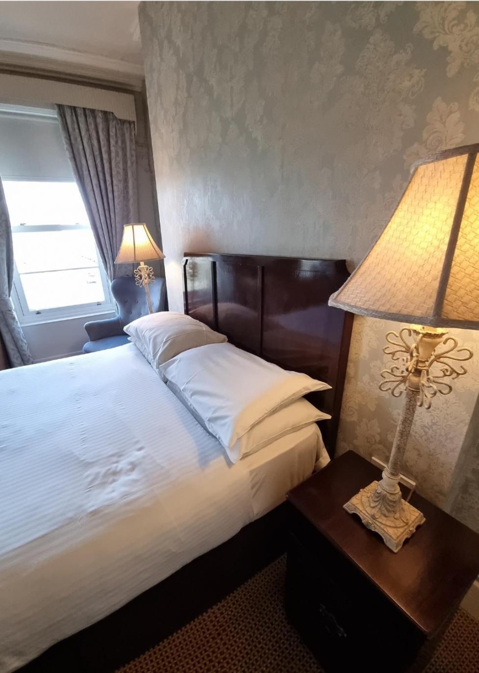 Bed & Breakfast Charlemont House