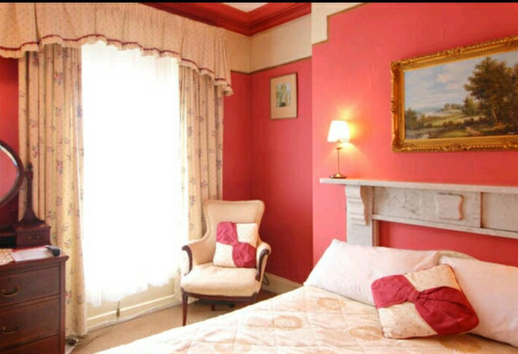 Bed & Breakfast Charlemont House Moy