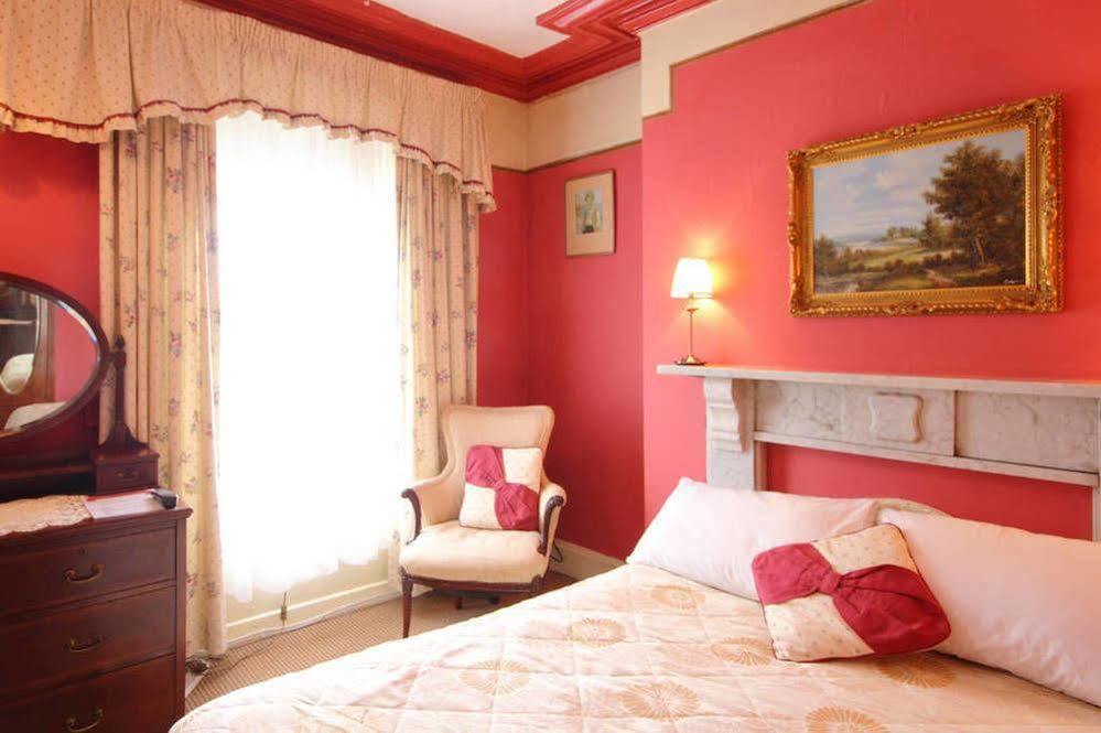Charlemont House 4* Moy