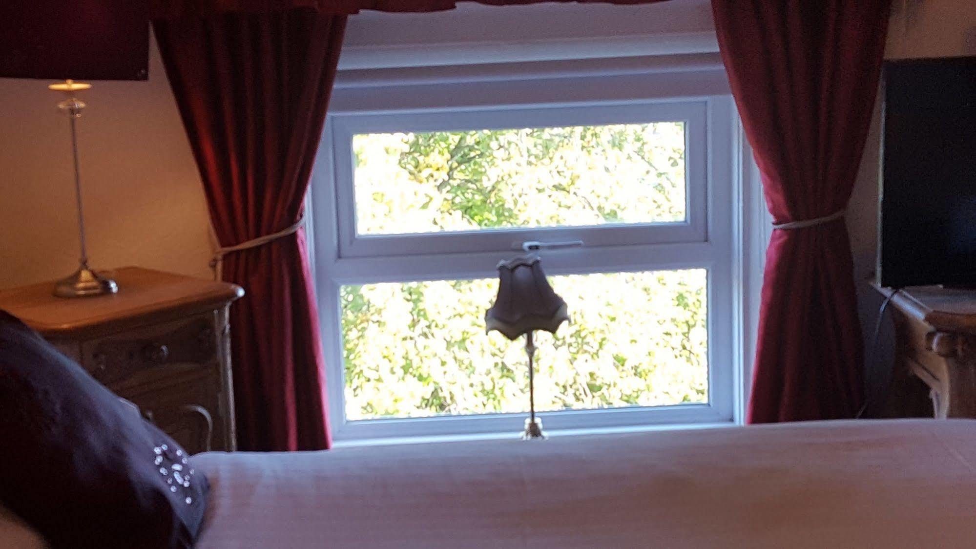Charlemont House Bed & Breakfast Moy
