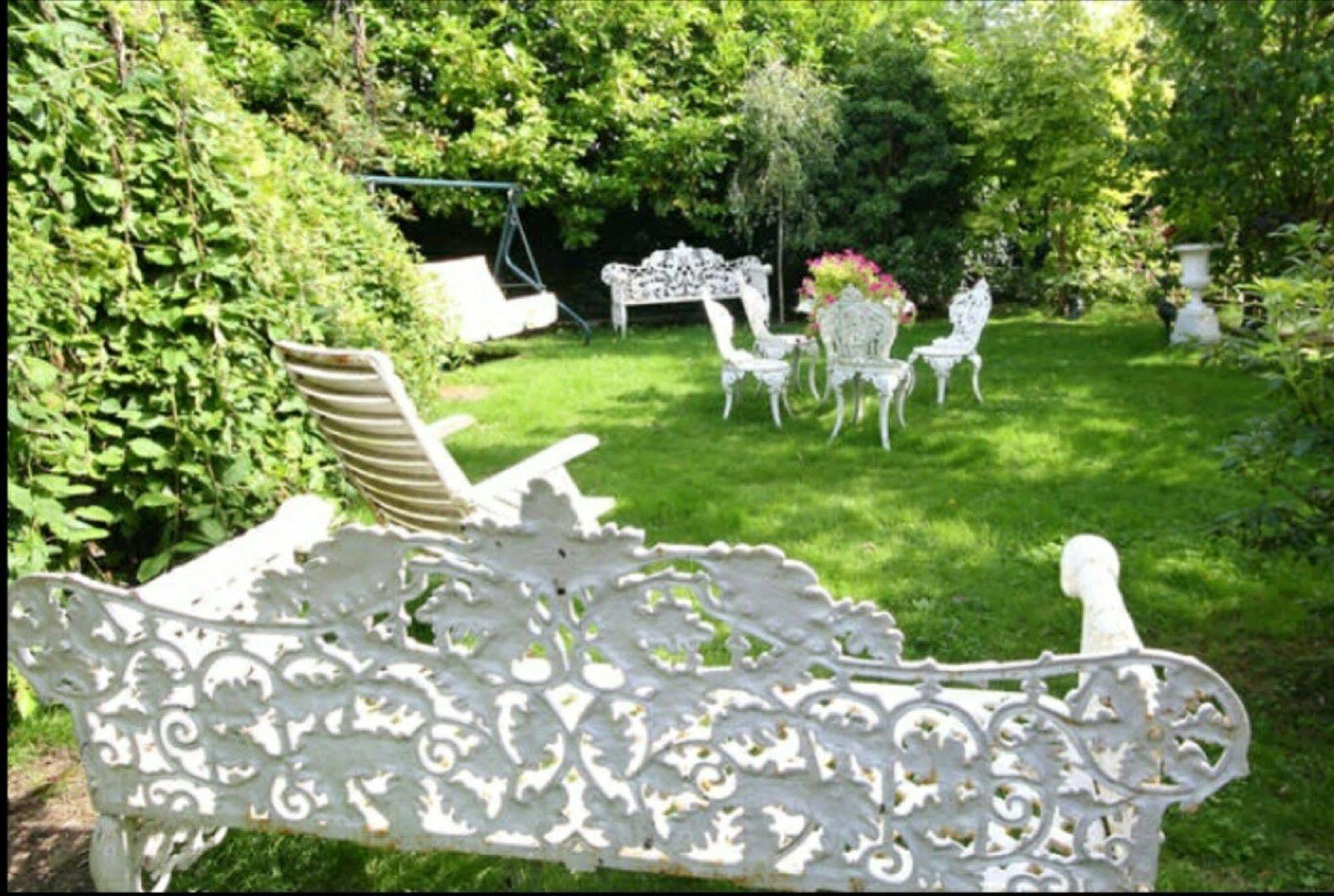 Bed & Breakfast Charlemont House Moy